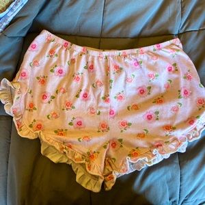 Dainty Rosy lounge shorts 🌹 🌷🌸💐